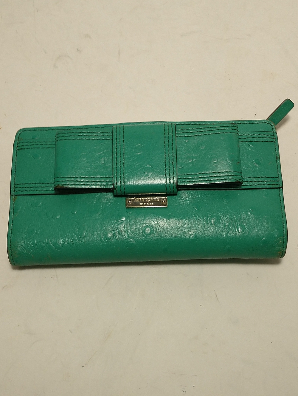 Kate Spade Green Ostrich Embossed Leather Wallet, Coquette, Preppy, Chic
